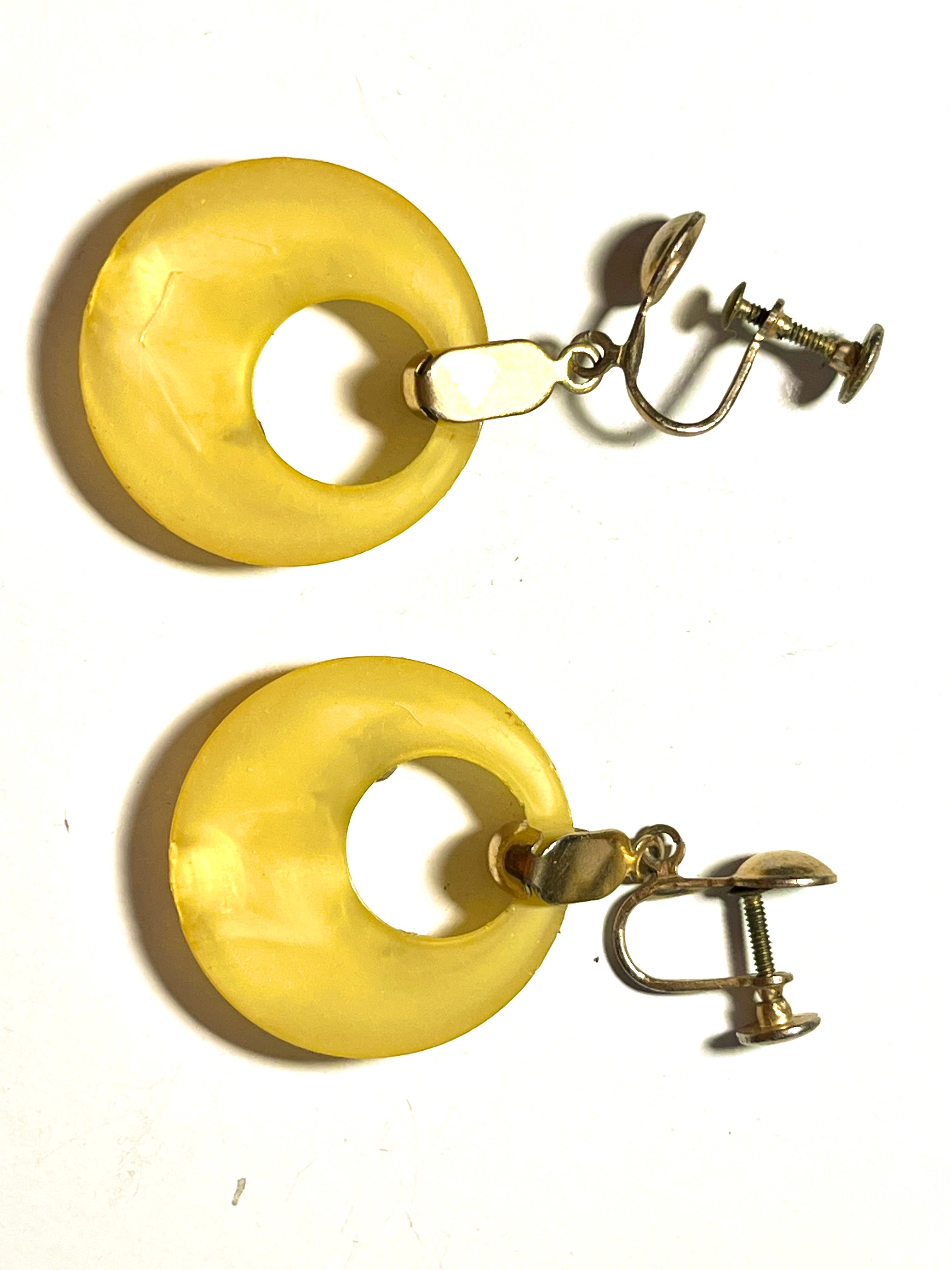 Vintage Butterscotch Lucite Dangle Earrings Screw Back Rhinestone Floral Carved