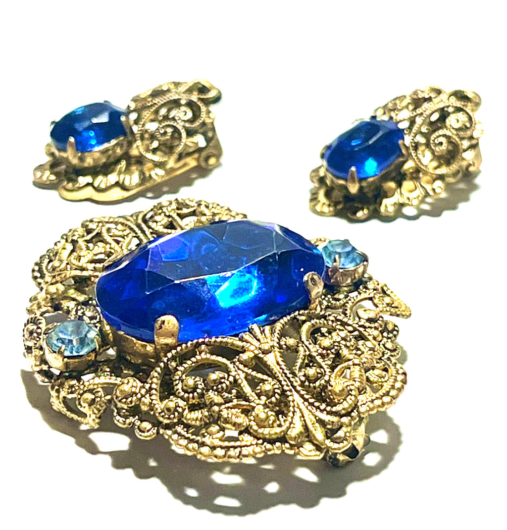 Vintage Blue Rhinestone Brooch & Clip-On Earrings Set – Gold Tone Filigree – Victorian Revival Style