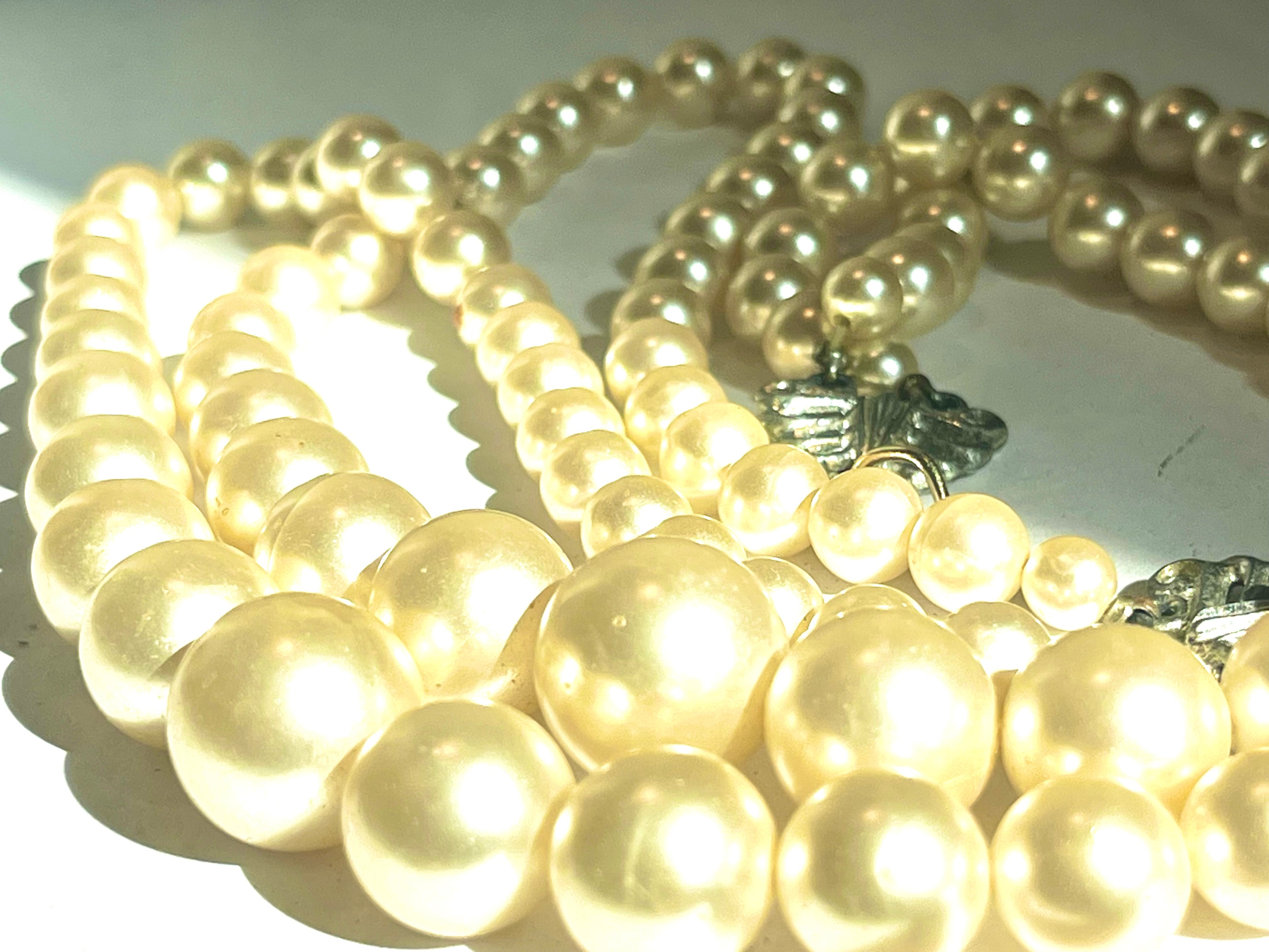 Vintage Double Strand Faux Pearl Necklace Graduated Ivory Beads Silver Tone Clas