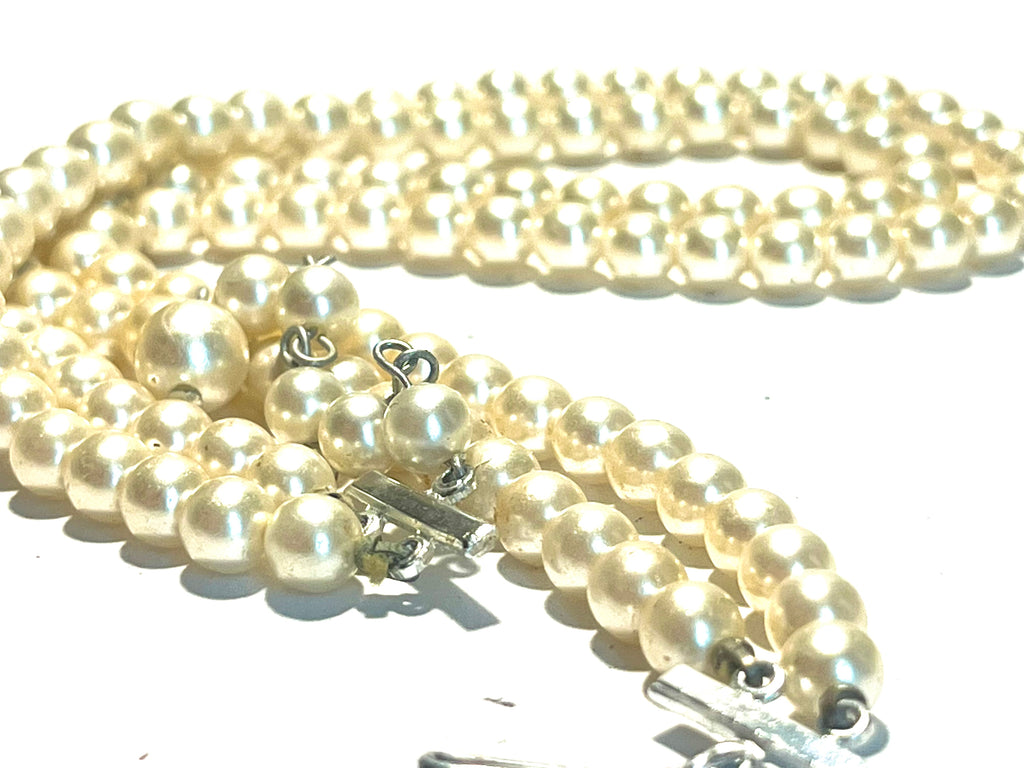 “Vintage Japan Double Strand Faux Pearl Necklace Adjustable Extender Mid Centur