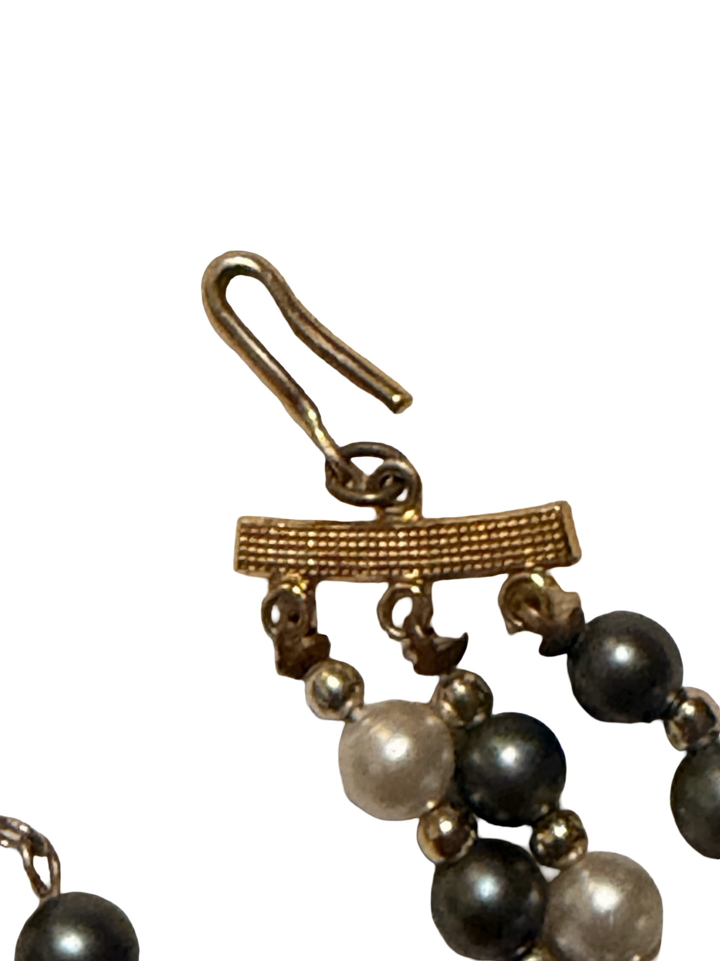 Vintage Japan Triple Strand Blue Gray &amp; Ivory Faux Pearl Beaded Necklace Gold Tone Adjustable