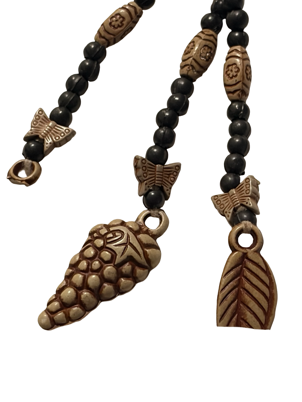 Vintage Style Beaded Lariat Necklace Butterfly Leaf Pinecone Charms Boho Woodland